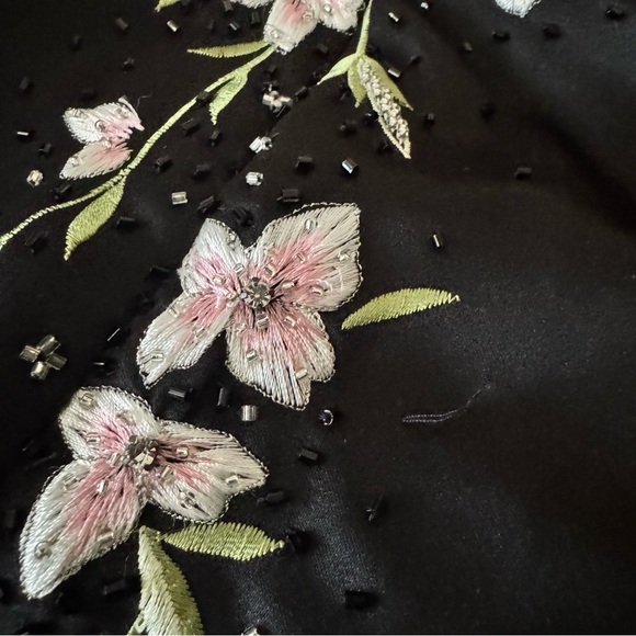 LARA Designs Size 8 Strapless Black Gown Floral Applique Beaded Embroidered - Picture 13 of 14